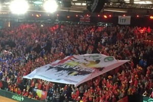 Giant-Tifo-Davis-Cup-Wollux